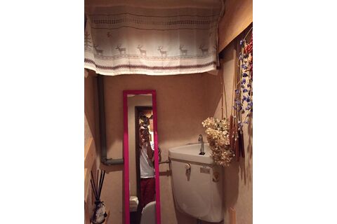 居酒屋 トイレ内装塗装工事③
