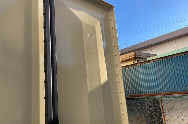 B781B863-57BF-4E83-8BC1-13172D755F17